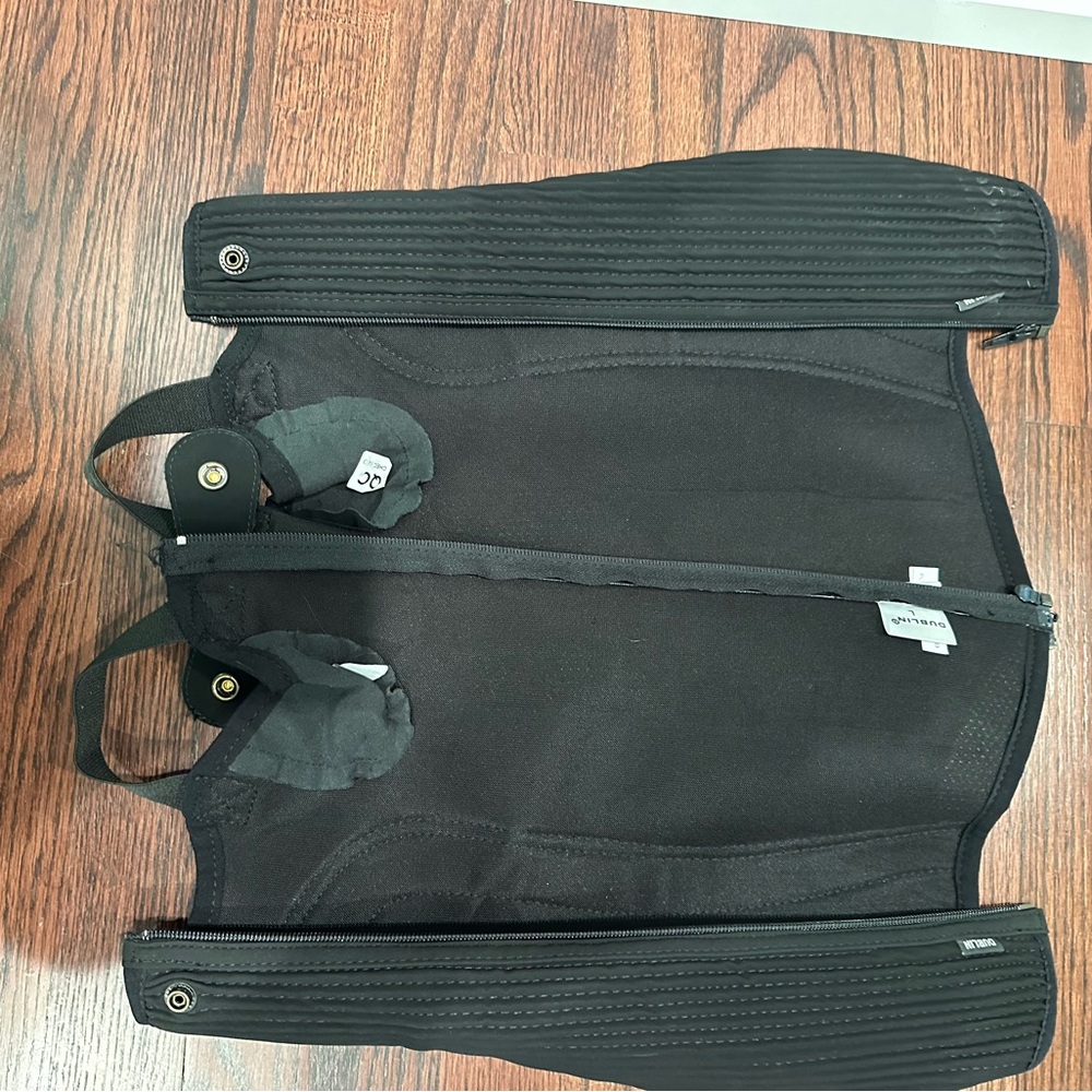 DUBLIN HALF CHAPS BLACK SIZE LARGE